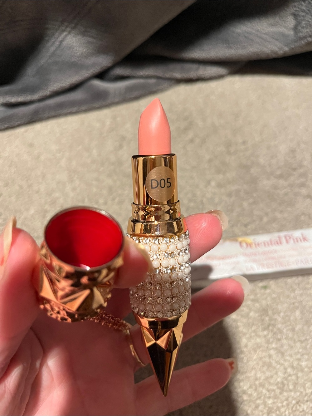 Prestige Diamond D05 Oriental Pink Pearl-Embellished Lipstick